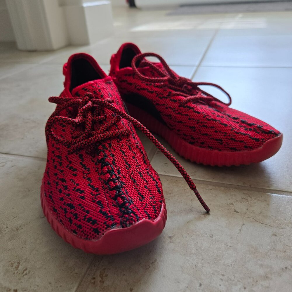 Mens Adidas Yeezy 350 Boost - Custom/Red - Size 6.5